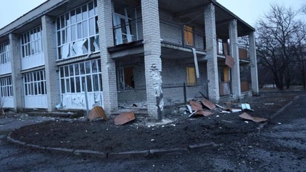 В Луганской области оккупанты обстреляли города: под завалами нашли погибших - 285x160