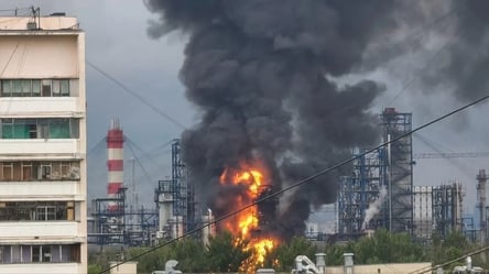 Сили оборони уразили НПЗ "Танеко" в Татарстані - 304x171