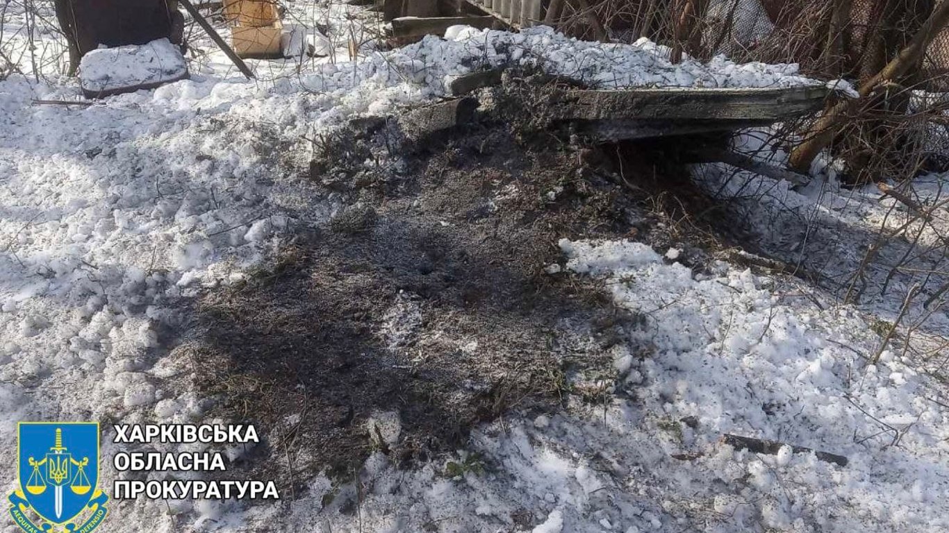 Под Харьковом оккупанты нанесли авиаудар по селу кассетными бомбами