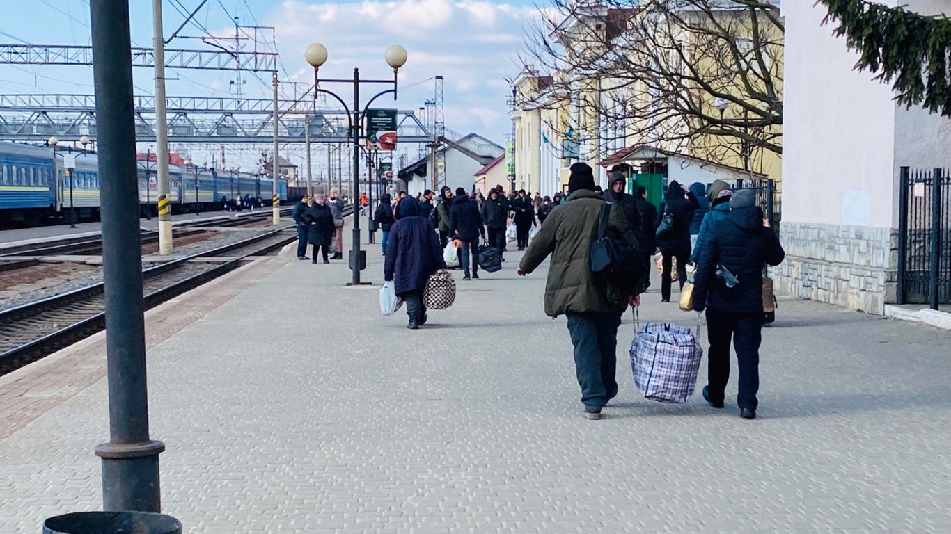 Эвакуация из Киева: поезда во Львов
