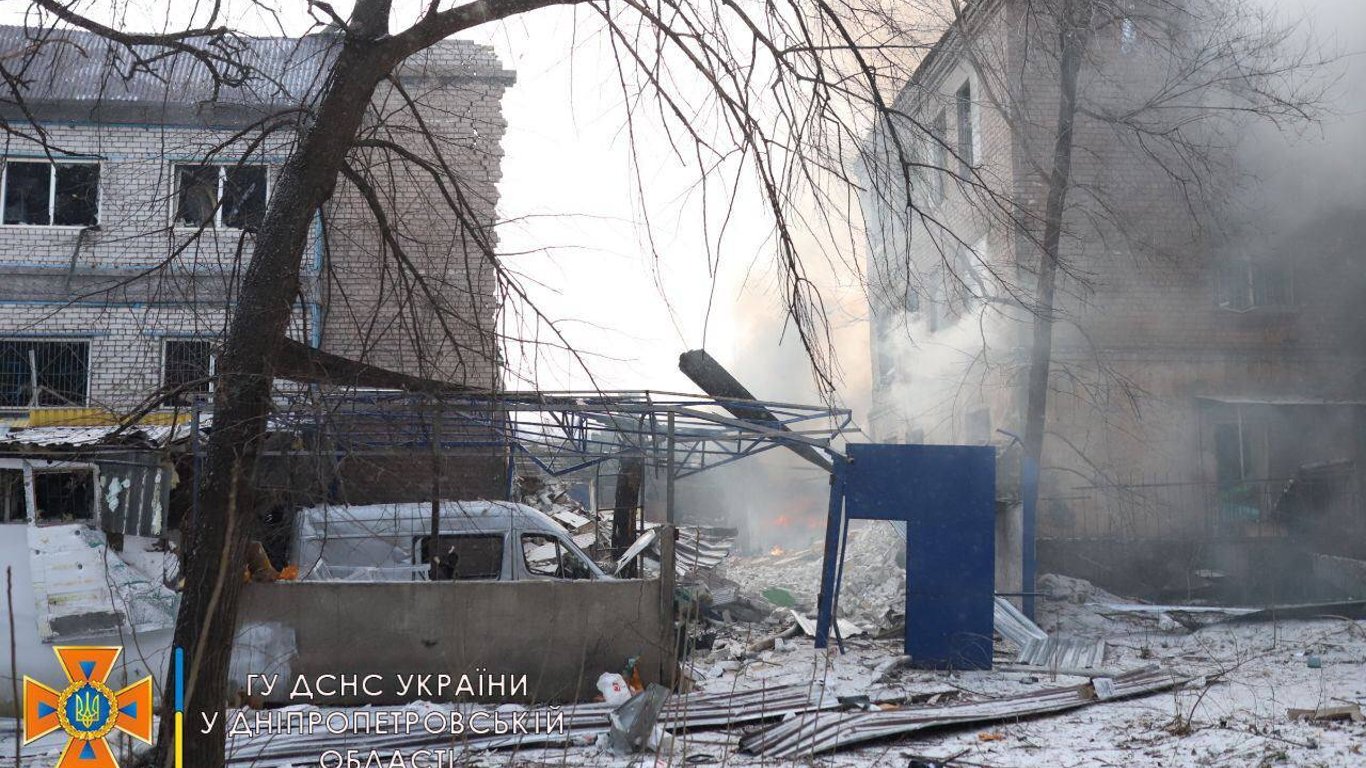 Війна в Україні - Росія скинула бомби на три міста