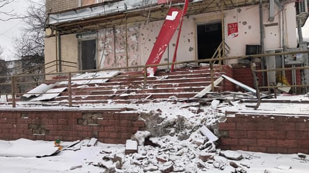 Ожесточенные бои в Изюме: договоренности о "зеленных коридорах" сорваны. Видео - 285x160