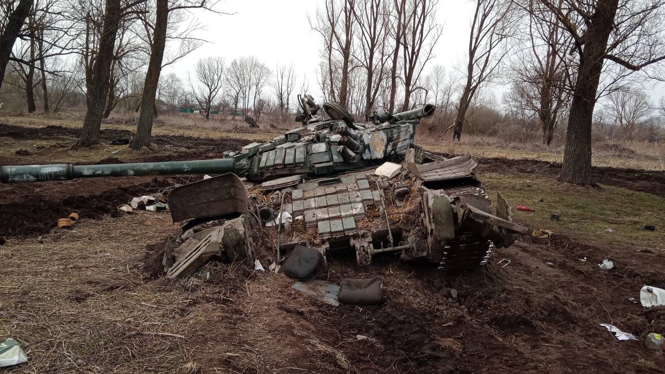 На Черниговщине разбили танковое подразделение рф, которое направлялось на Киев. Фото