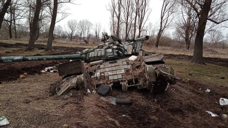 Українські захисники розбили танковий підрозділ рф на Чернігівщині: він прямував на Київ. Фото - 285x160