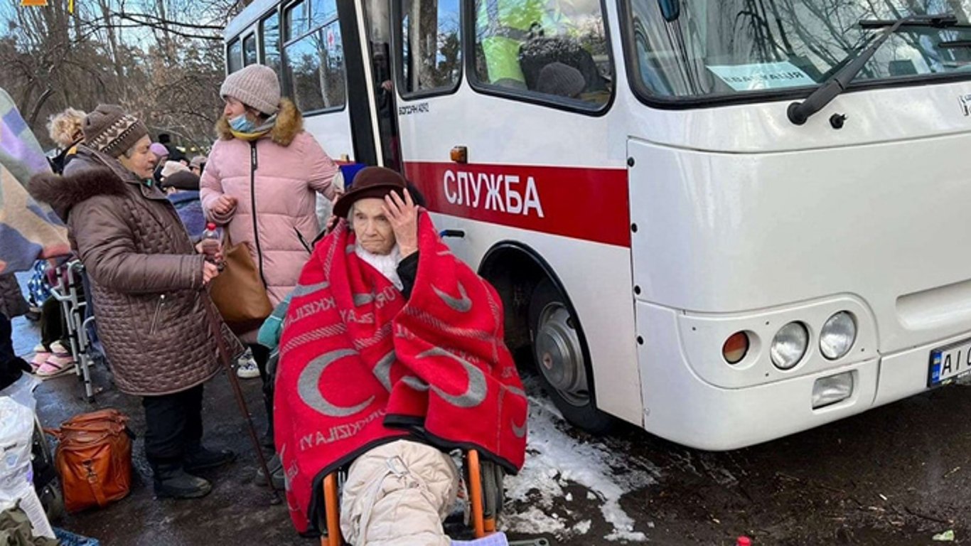 Евакуація в Україні – скільки гуманітарних коридорів спрацювали 13 березня