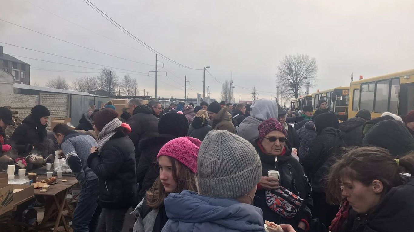 Гуманітарні коридори в Україні 14 лютого - названі напрямки