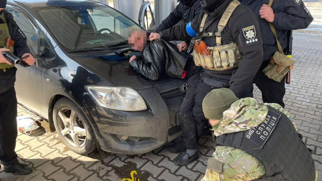 В Одессе задержан иностранец с гранатами
