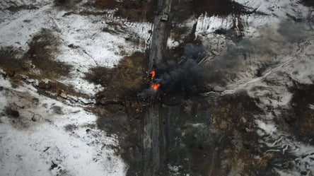 На Луганщині українські воїни знищили три ворожі танки та БМП-3 разом із екіпажами. Фото - 285x160