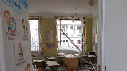 Ночью в Харькове вражеские снаряды разрушили одну из харьковских школ. Видео - 285x160
