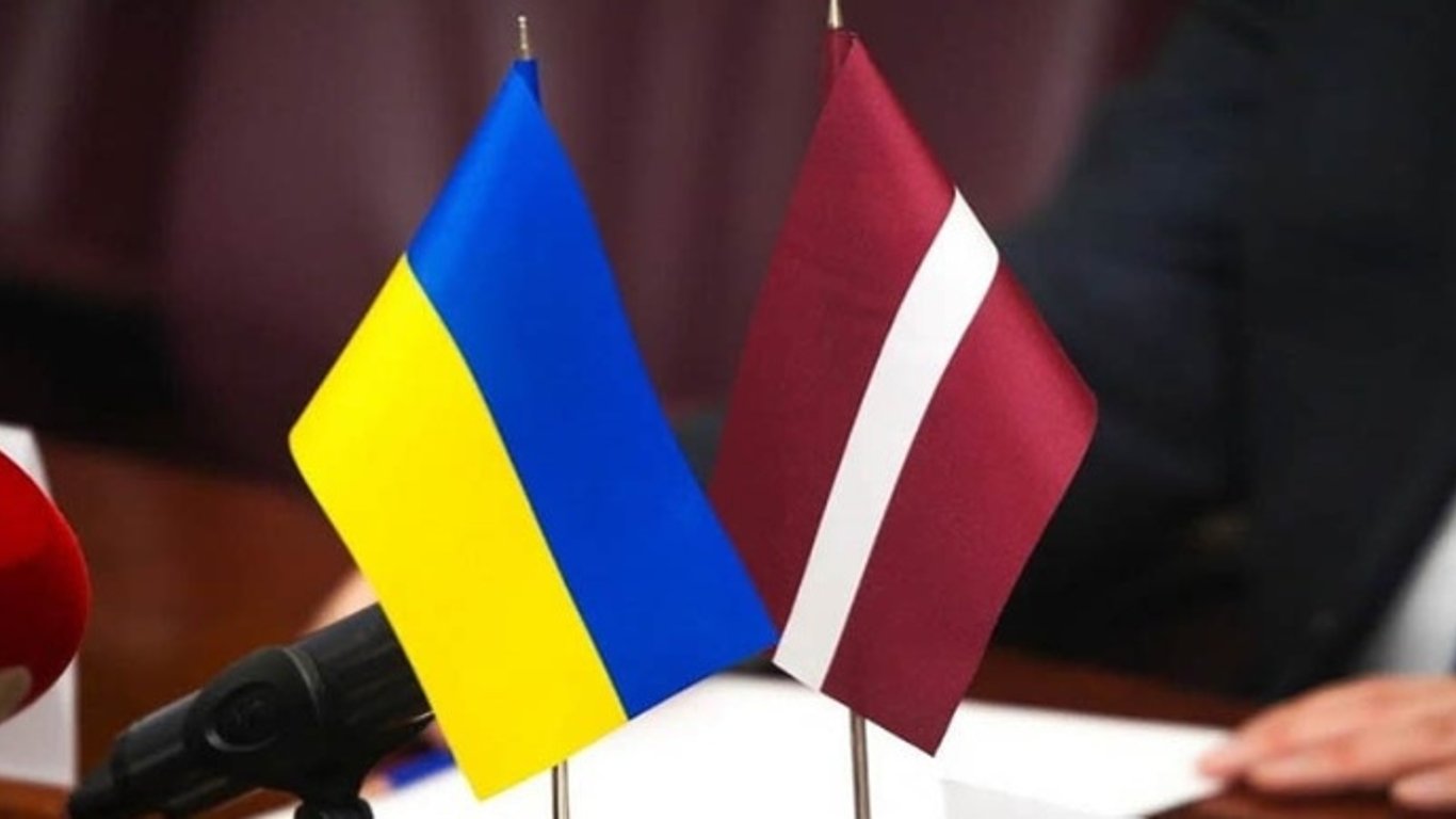 Закрите небо - Латвія закликала ООН закрити небо над Україною
