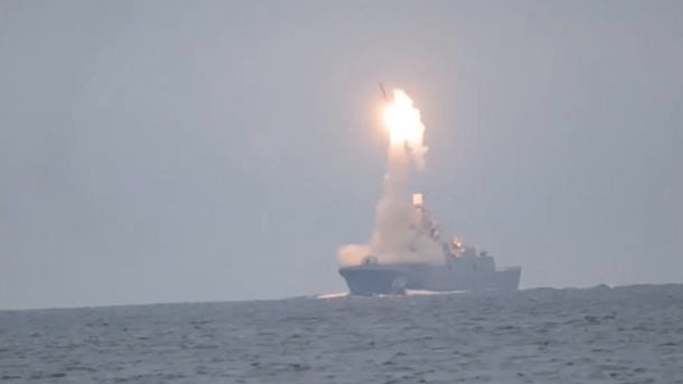 Орки выпустили шесть ракет по Львову из Черного моря