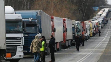 Рашисти не пропустили жодну гуманітарну колону на Запоріжжя - 285x160