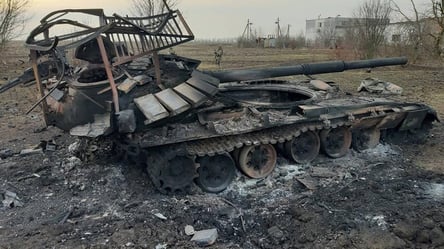Українські захисники відбили три атаки військ рф на Сході: вбито 200 окупантів та знищено 7 танків - 285x160