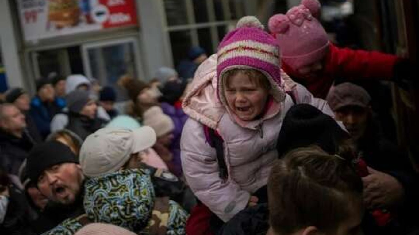 Примусова депортація в росію - що треба знати українцям