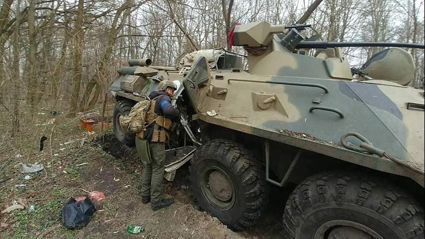 Противник перегрупується, щоб надалі напасти на сході України: зведення Генштабу ЗСУ