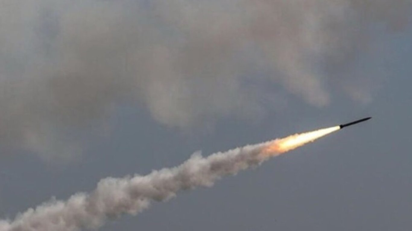 Над Днепропетровщиной сбили 2 российских ракеты