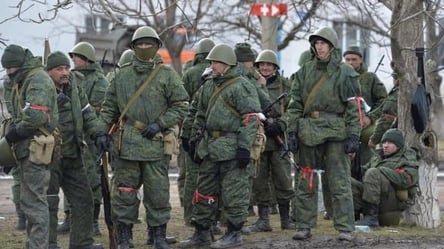 "П***и ми тут хапаємо": військовий рф зізнався, чому відводять армію від Києва - 285x160