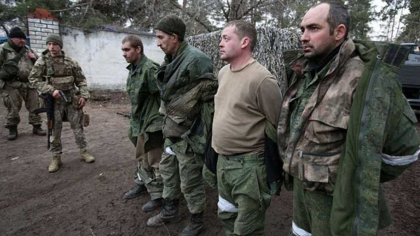 Російський окупант зізнався, що командування дає накази стріляти у цивільних