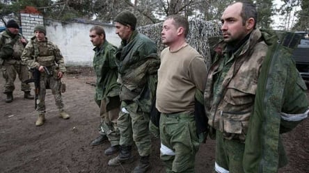 "Их так много, а нас мало": российский оккупант признался, что командование дает приказы стрелять в гражданских - 285x160