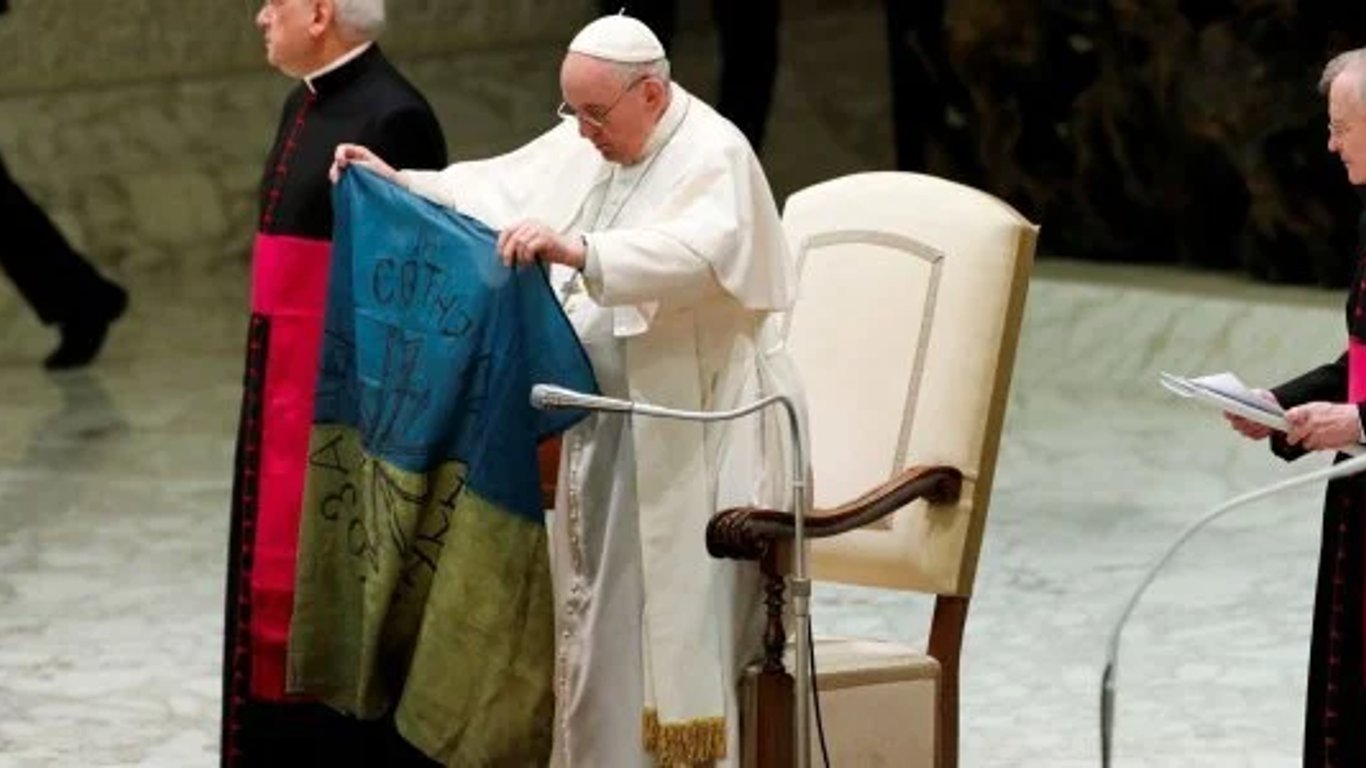 Папа Римский осудил массовые убийства мирных жителей в Украине