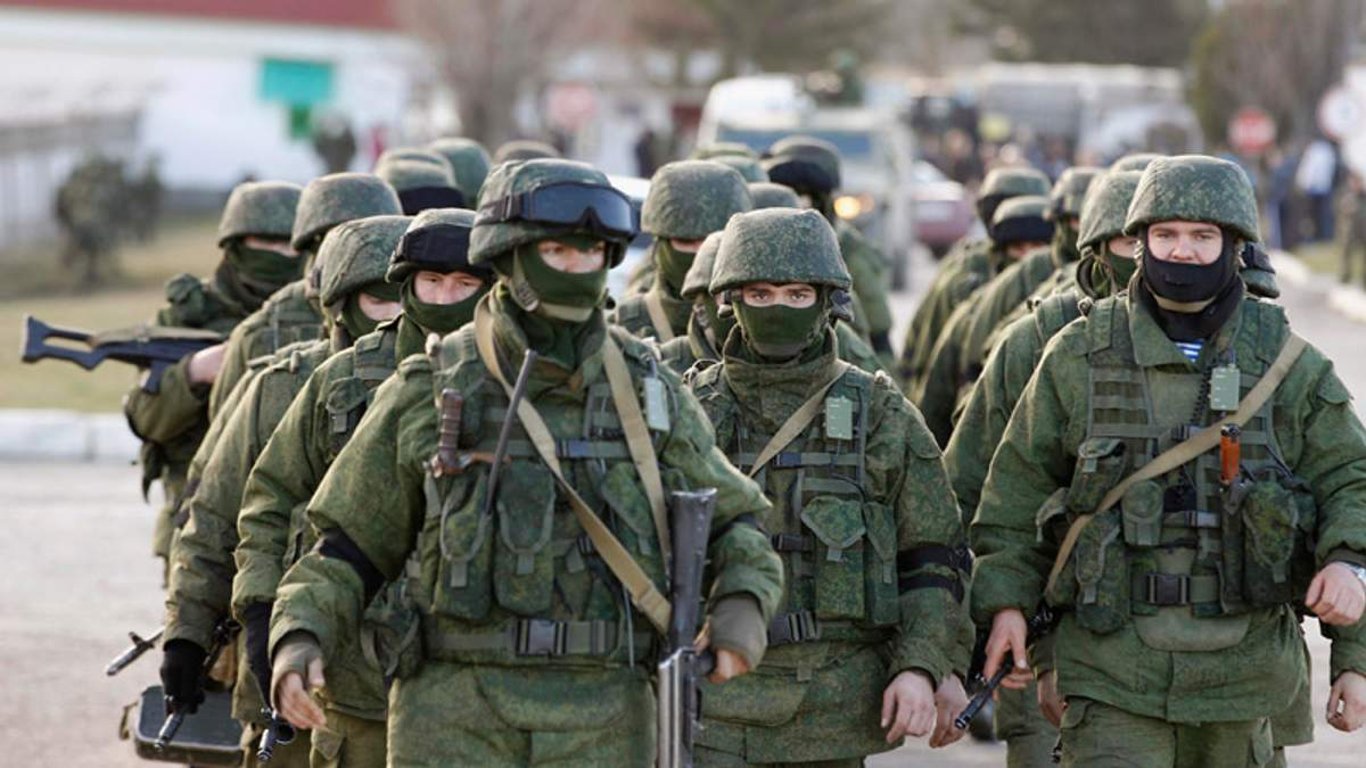 В Крыму оккупанты принудительно мобилизуют мужчин и запретили выезд с полуострова