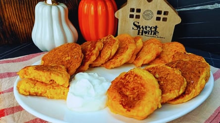 Гарбузові оладки за 15 хвилин — простий рецепт осіннього сніданку - 290x166