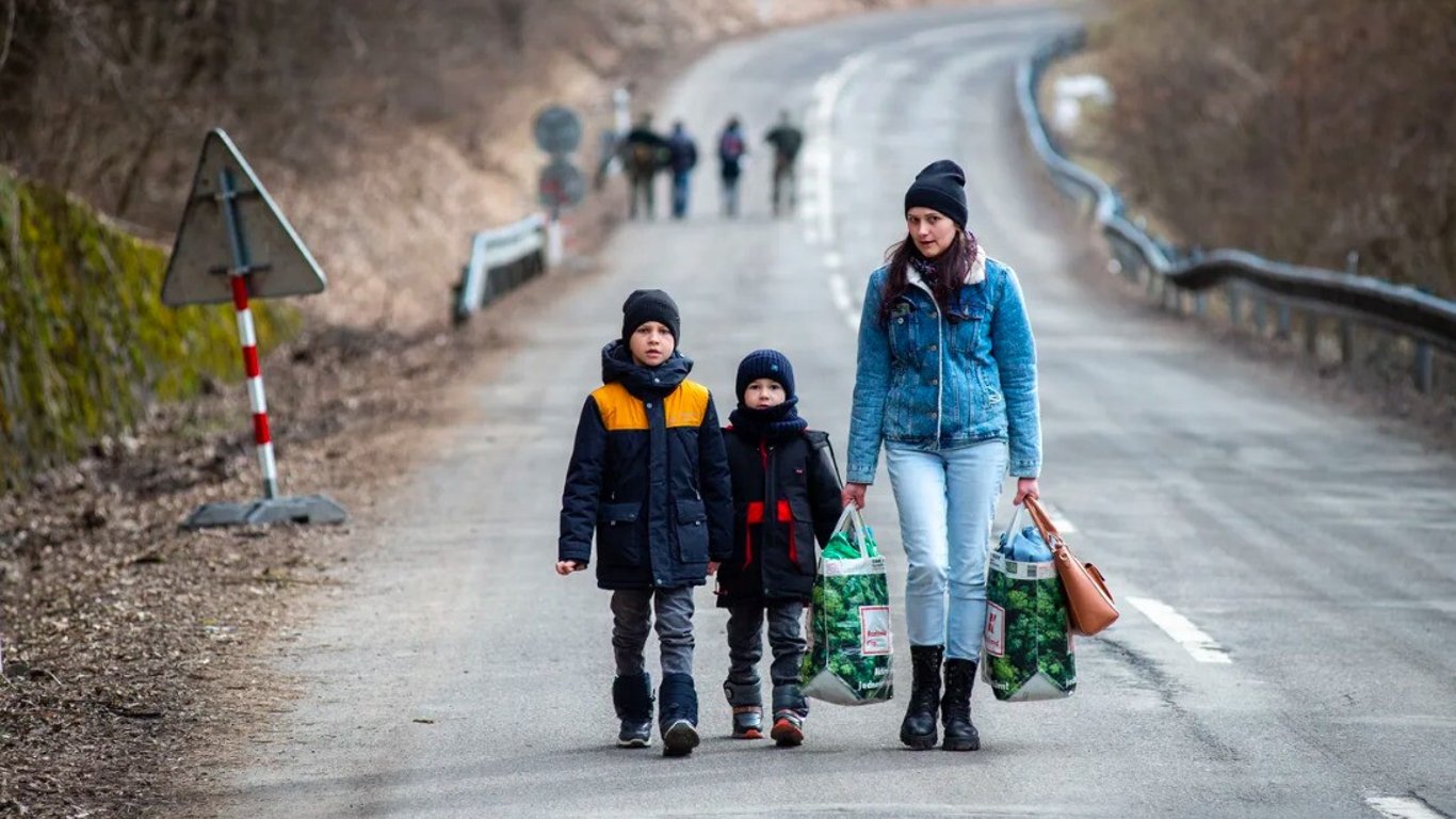 Почти миллион человек вернулись в Украину после полномасштабного вторжения рф