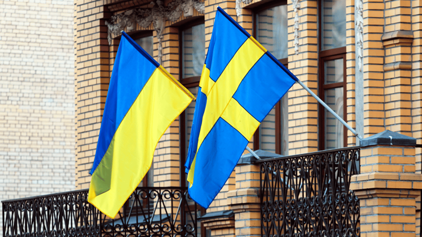 Посольство Швеции вновь открывается в Киеве