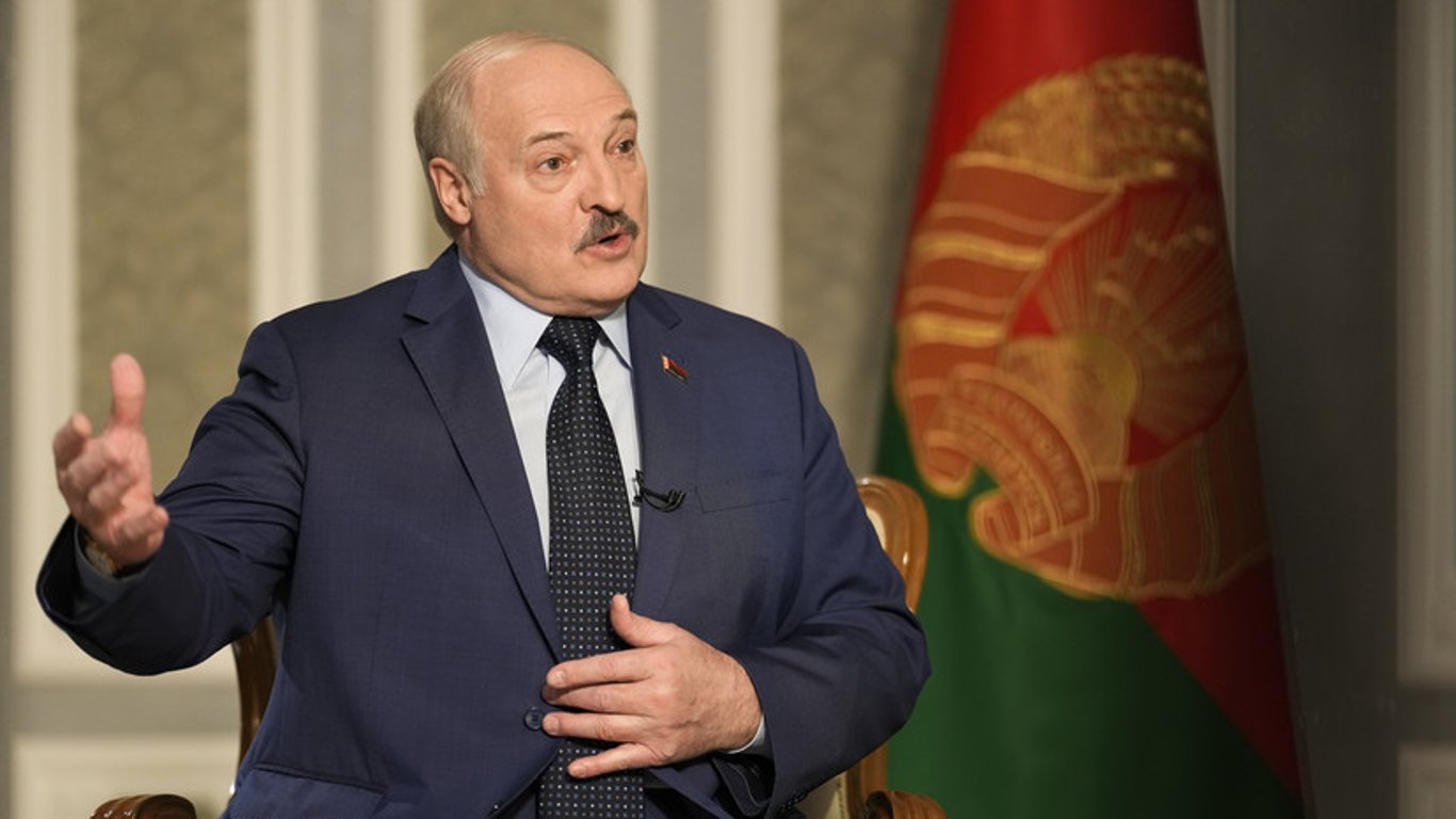 Лукашенко заявив, що війна в Україні затягнулася