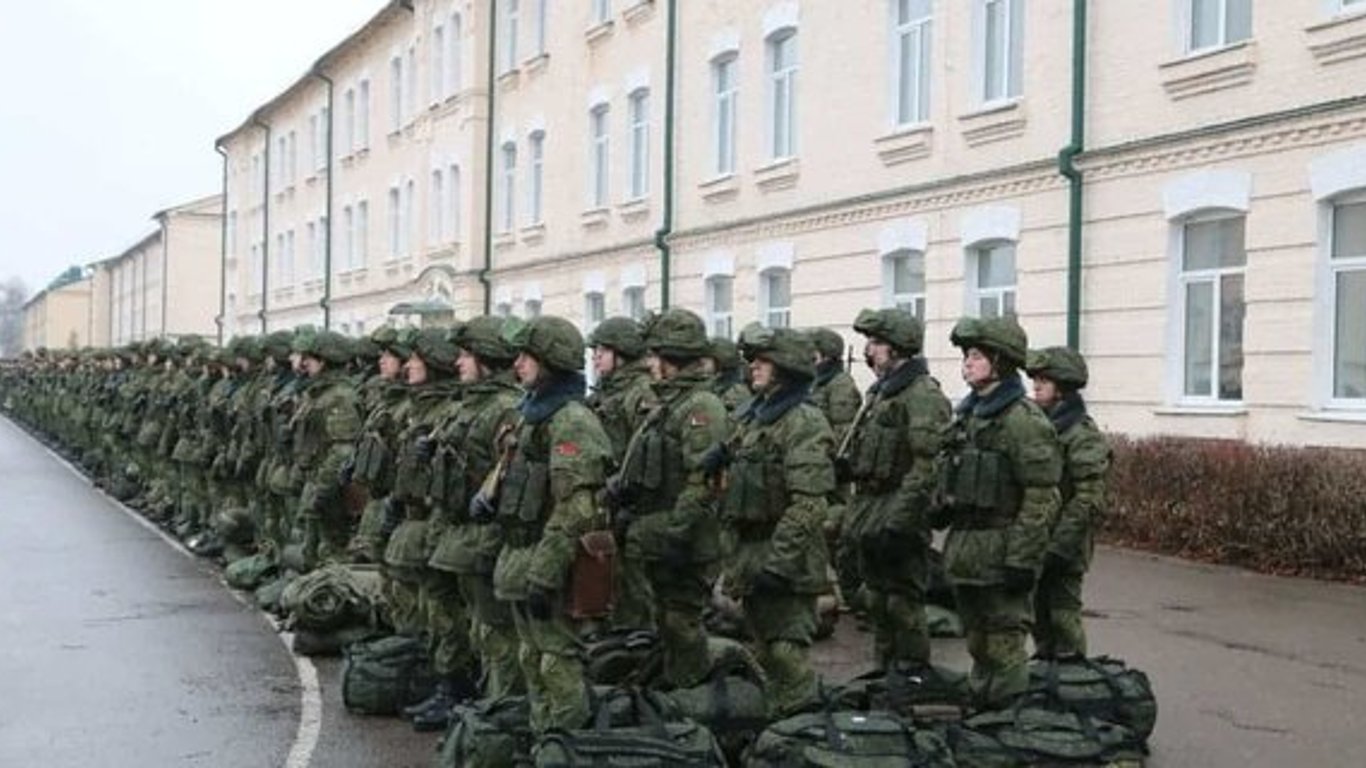 Войска Беларуси двигаются к границе Украины