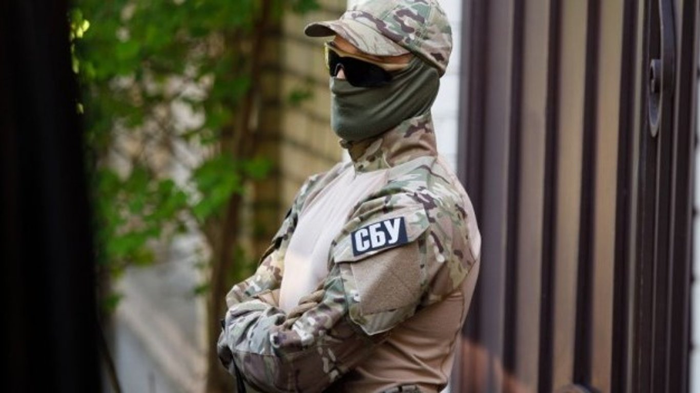 СБУ викрила екс-правоохоронця на зливі державних даних через анонімну мережу