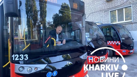 "Нам усім потрібно на роботу": як у Харкові відновили курсування наземного транспорту. Ексклюзивний репортаж - 285x160