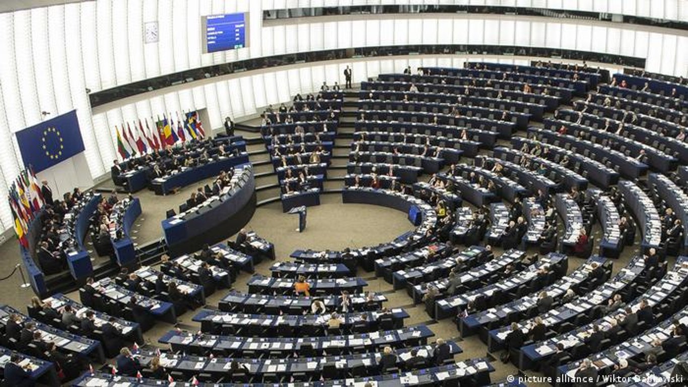 Європарламент підтримав створення трибуналу, аби судити росію за воєнні злочини