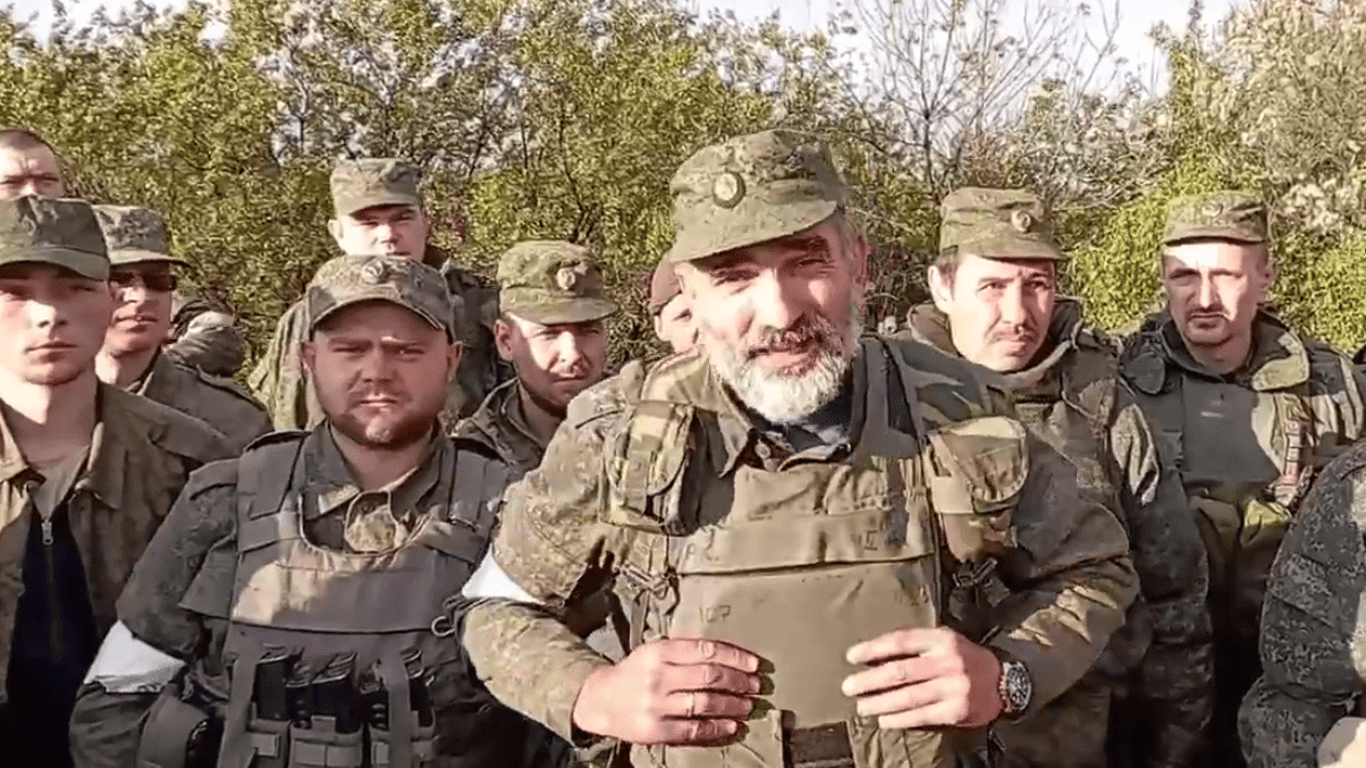 "Не хочемо бути гарматним м'ясом" - бойовики ДНР відмовляються воювати за ЛНР, бо це "чужа республіка"