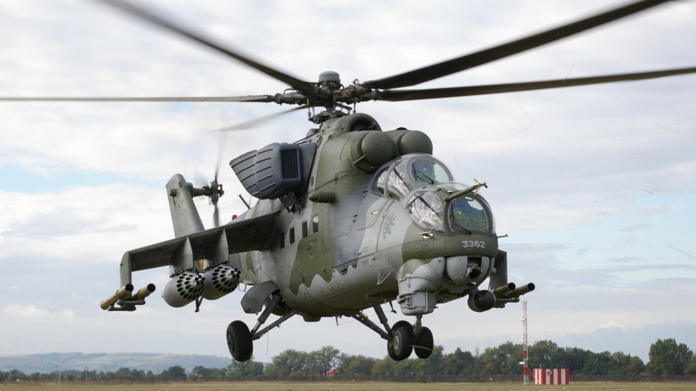 Чехия передаст Украине ударные вертолеты и будет ремонтировать поврежденную боевую технику
