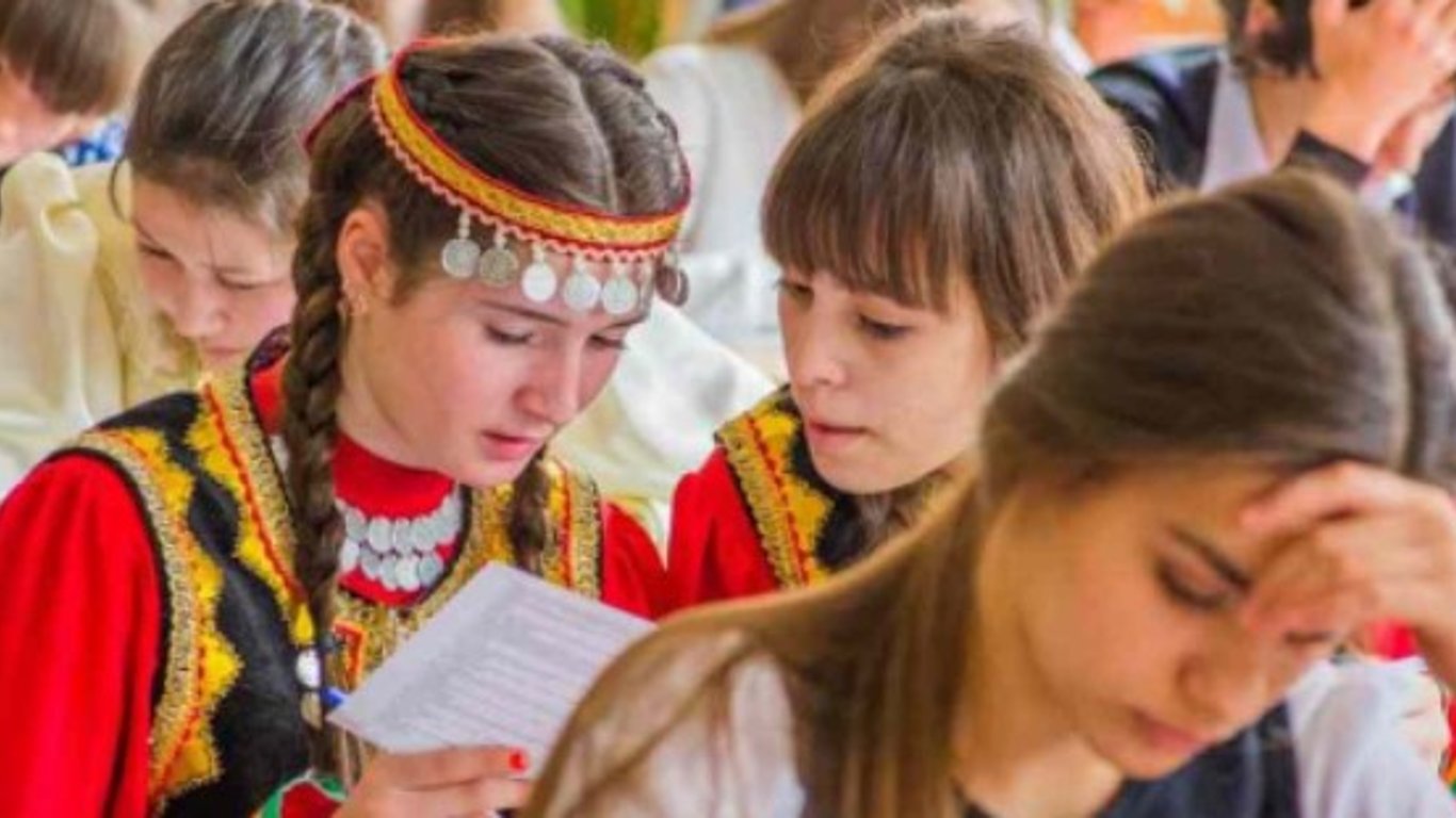 росіяни у Криму хочуть виключити англійську мову зі шкільної програми