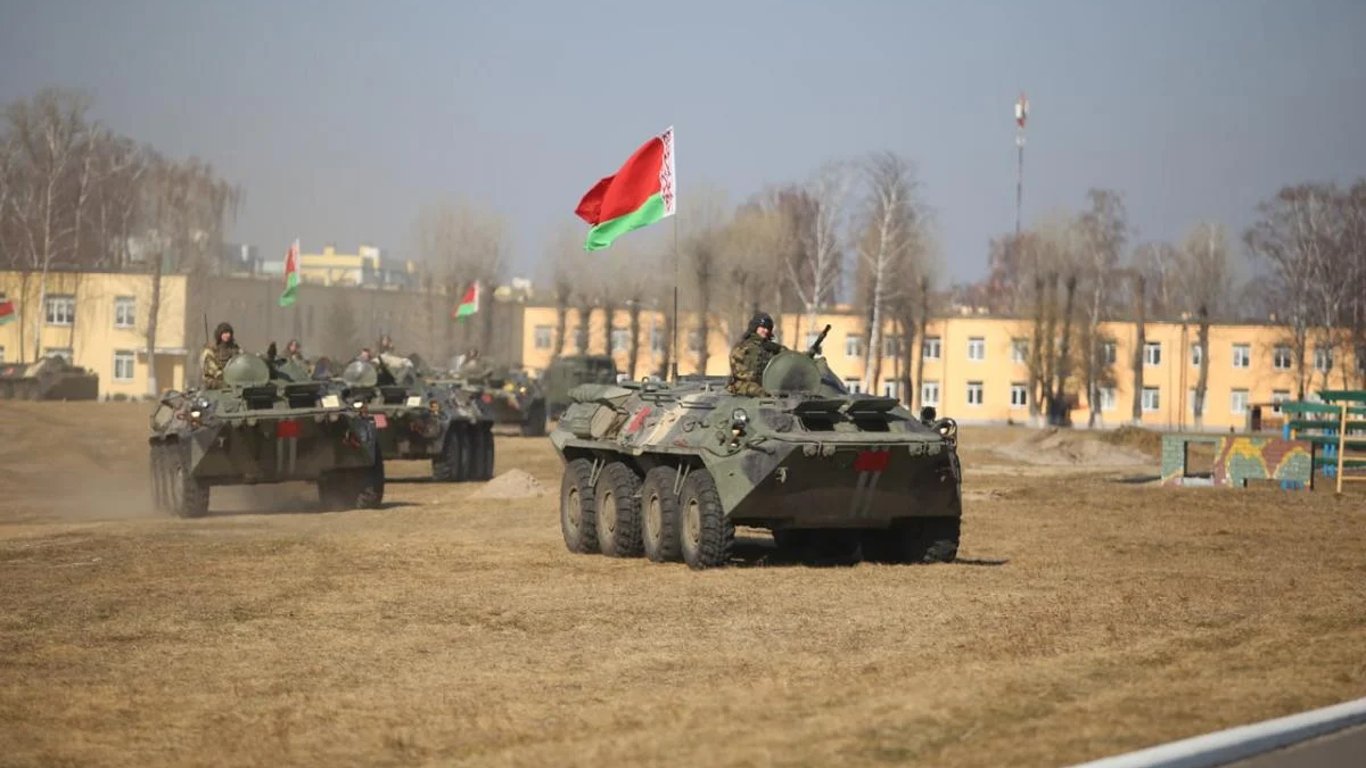 Значительная часть Украины под угрозой через Искандеры в приграничных районах Беларуси
