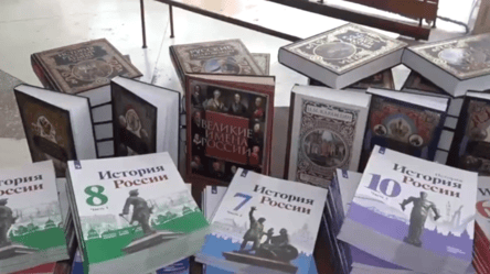 В Мариупольские школы свозят русскую литературу и учебники - 285x160