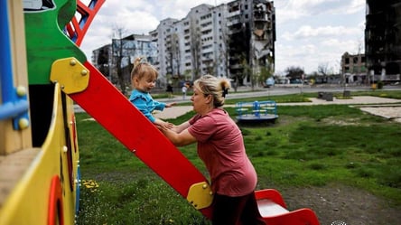 "Мам, не плачь": истории об украденном детстве украинских детей - 285x160