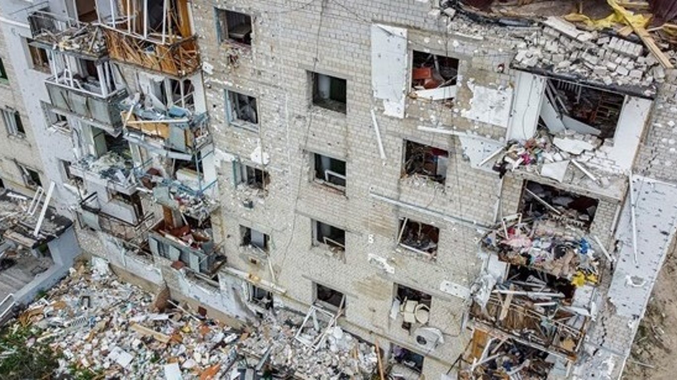 Оккупанты штурмуют Северодонецк и массово уничтожают жилые дома