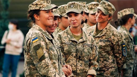 Будут ли призывать на войну женщин: как россия придумала новый фейк - 285x160