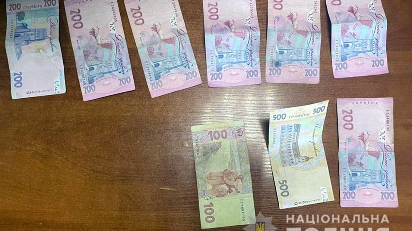 В Хмельницком предпринимателя оштрафовали всего на 119 гривен, а он решил дать взятку в 17 раз больше