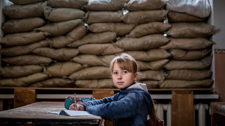 Україна спростила умови виїзду дітей за кордон на оздоровлення - 285x160