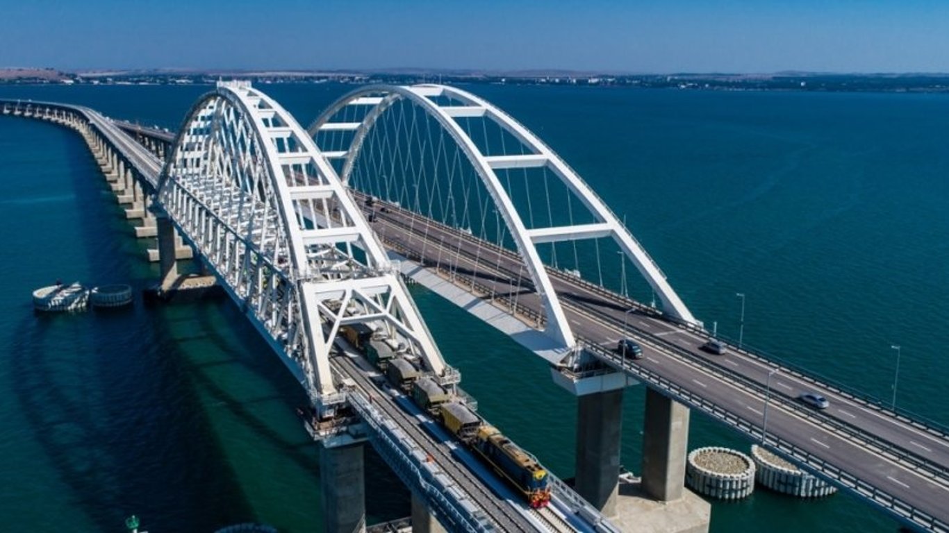 Все, как на ладони: ГУР получило техническую документацию "Крымского моста"
