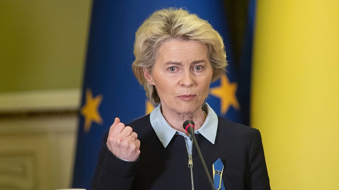 Еврокомиссия рекомендует предоставить Украине статус кандидата в ЕС не из-за войны