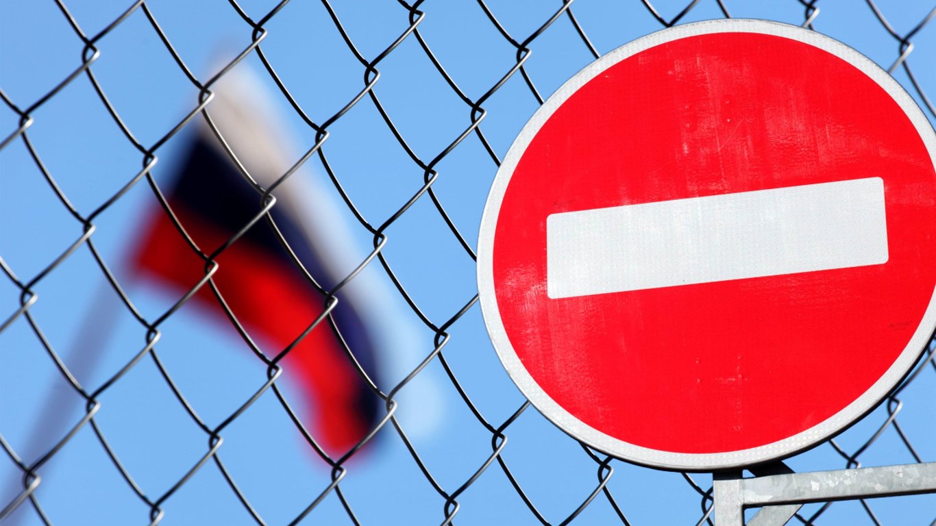 Санкции против россии - Норвегия ввела частичное эмбарго на российскую нефть