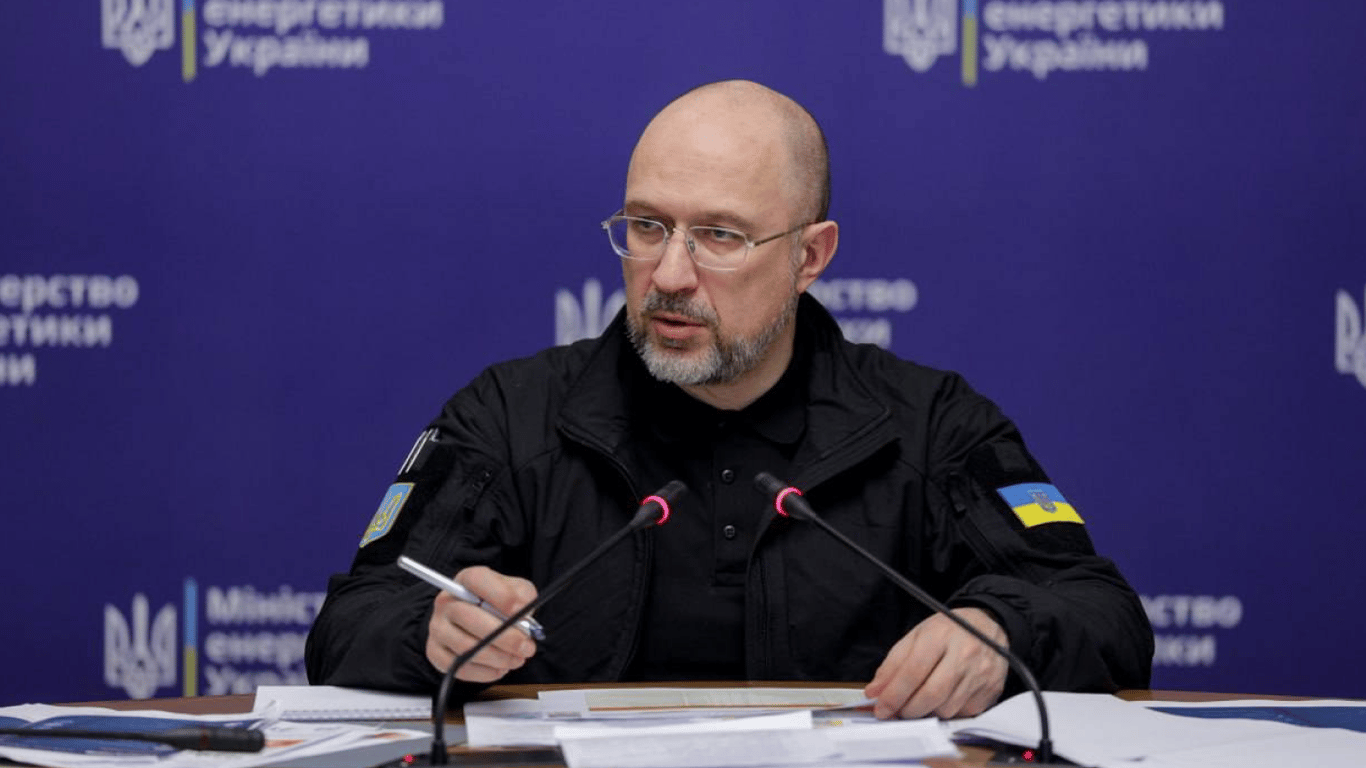 Світло, генератори та допомога — Шмигаль провів засідання штабу