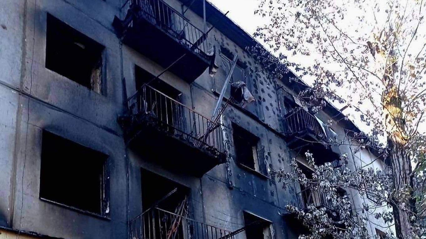 Окупанти завдали авіаудару по Сєвєродонецьку: евакуйовано п'ять поранених