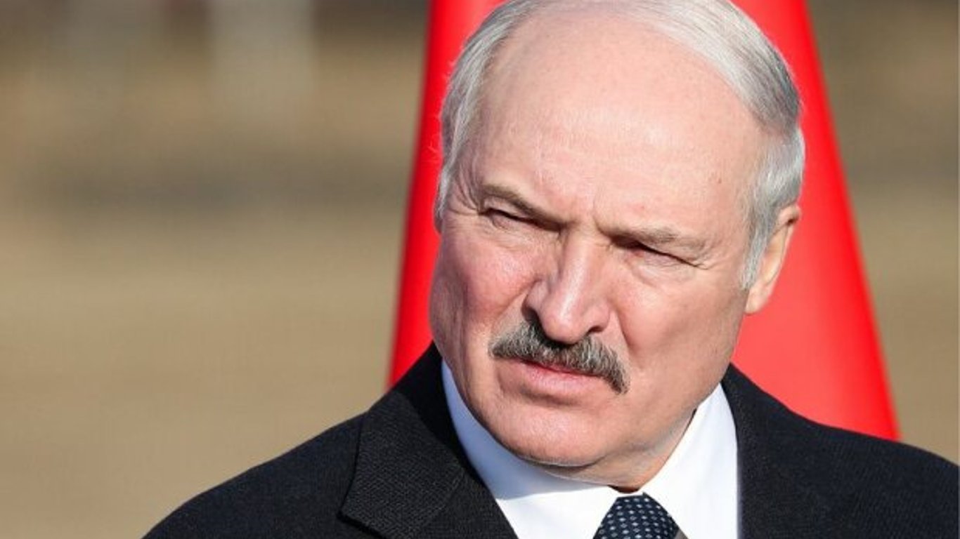 Лукашенко готується напасти на Україну - військовий експерт