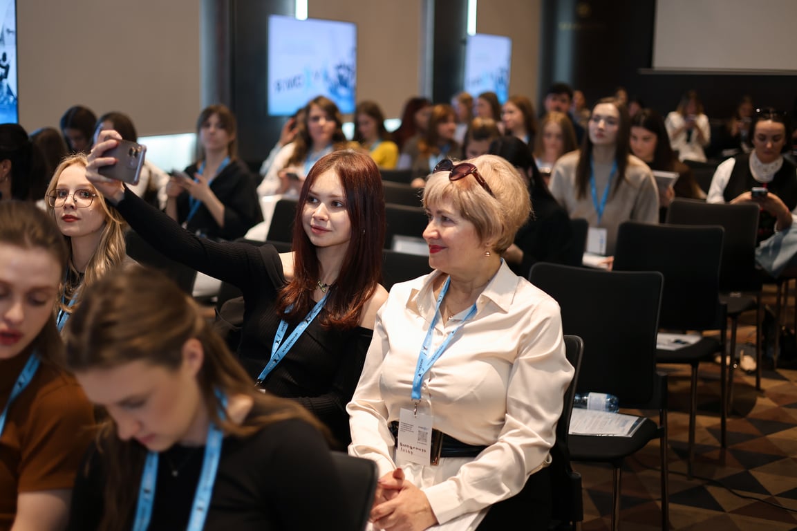 Koнфepeнцiя у Львoвi "Я мoжу"